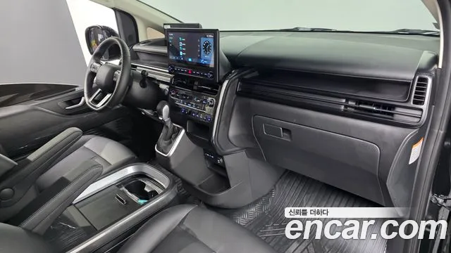 Hyundai Staria Новый Staria — Фото автомобиля 5