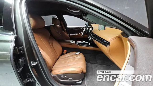 Genesis G80 RG3 — Фото автомобиля 25