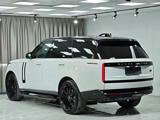 Land Rover Range Rover — Фото автомобиля 4