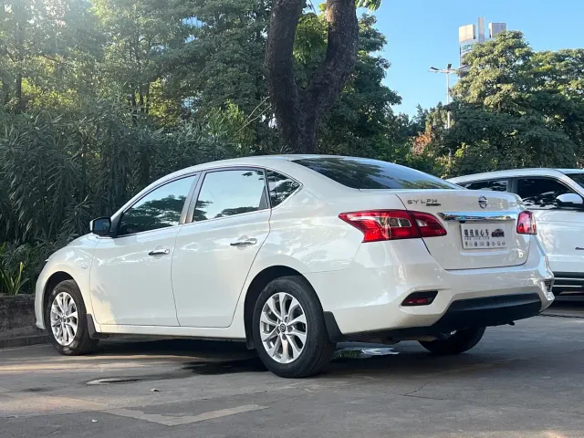 Nissan Sylphy — Фото автомобиля 7