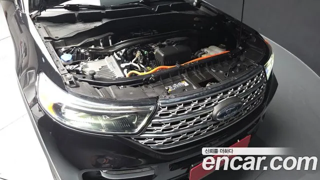 Ford Explorer — Фото автомобиля 6