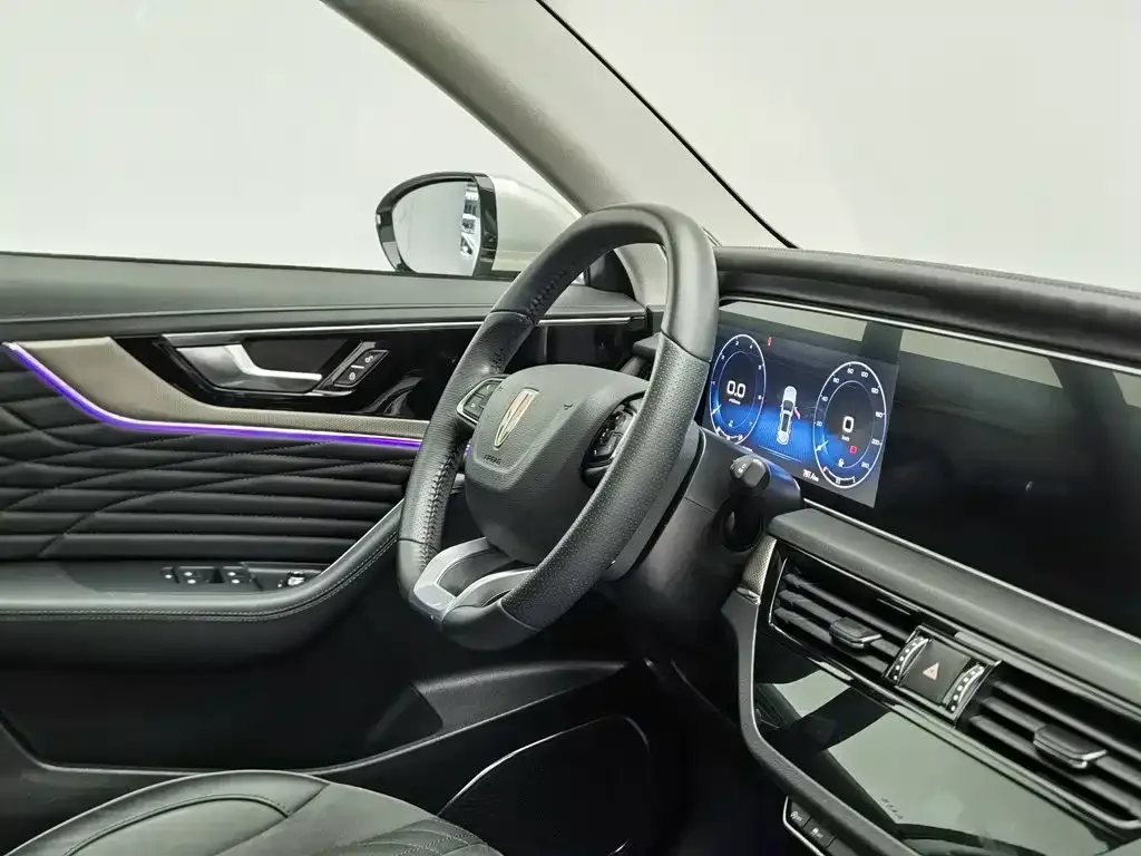 Hongqi Hongqi HS5 2022 Facelift 2.0T Smart Flag Enjoyment Edition — Фото автомобиля 22