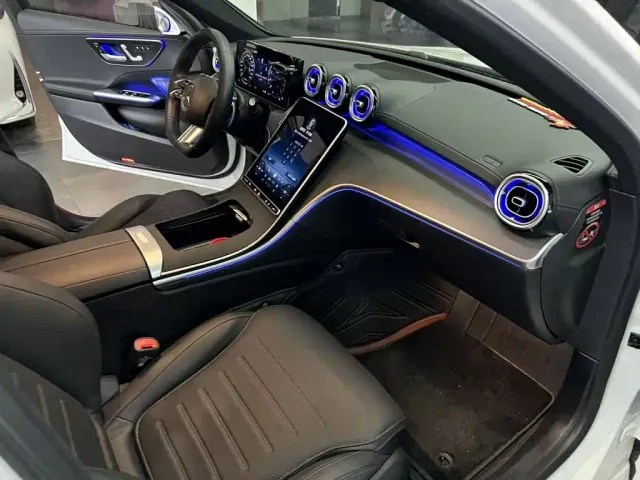 Mercedes-Benz C-Class — Фото автомобиля 11