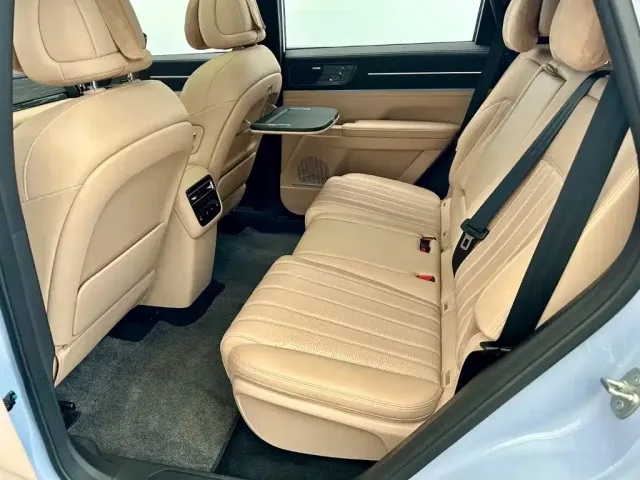 Jetour Shanhai Jetour Shanhai L7 PLUS 2025 Base Model 7-Seater — Фото автомобиля 7