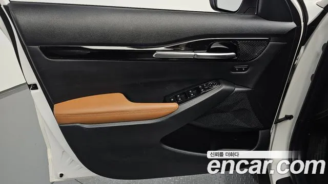 Kia Seltos — Фото автомобиля 13