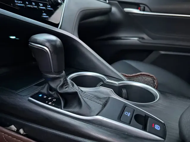 Toyota Camry — Фото автомобиля 17