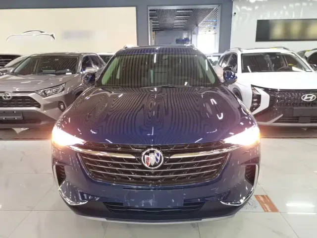 Buick Envision Plus — Фото автомобиля 2