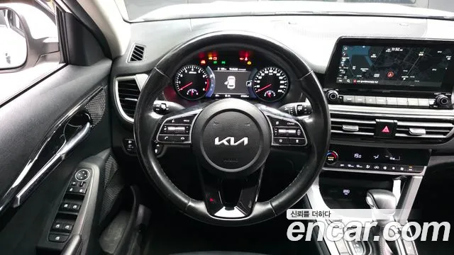 Kia Seltos Seltos Бензин 1.6 турбо 2WD — Фото автомобиля 13
