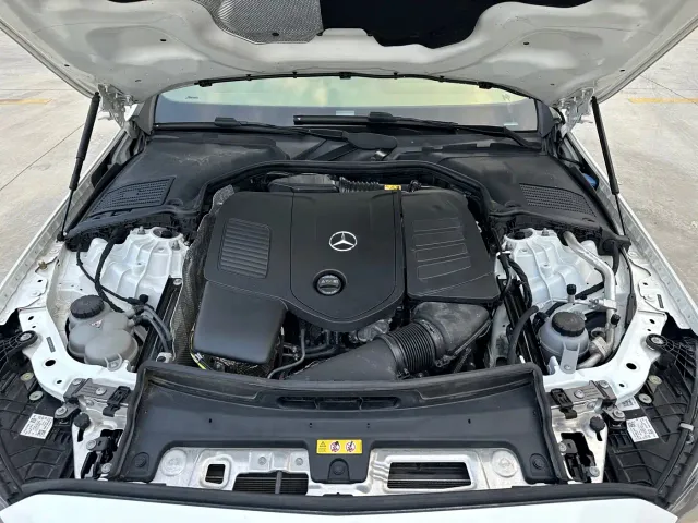 Mercedes-Benz C-Class — Фото автомобиля 20