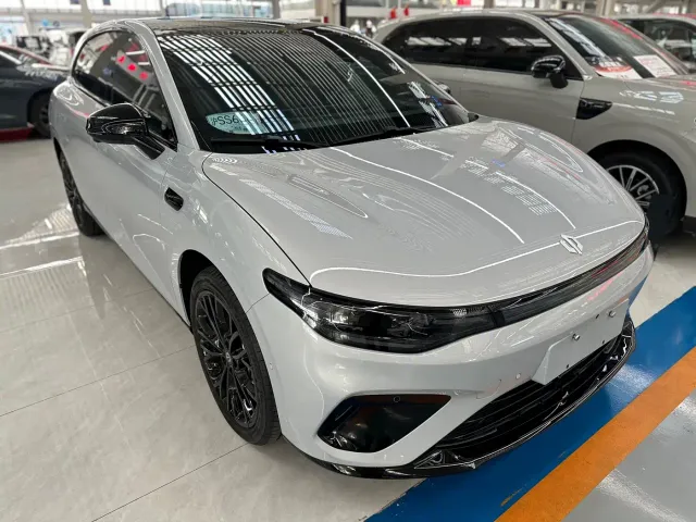 Leapmotor Lafa 5 — Фото автомобиля 3
