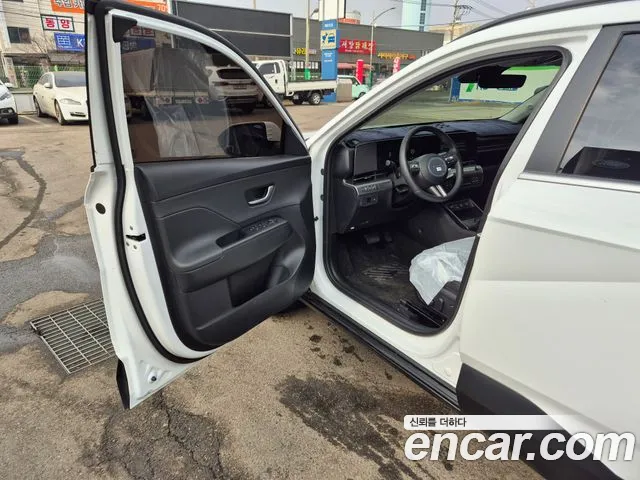 Hyundai Kona SX2 — Фото автомобиля 9