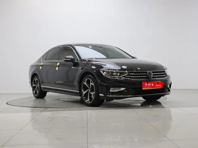 Volkswagen Magotan — Фото автомобиля 3