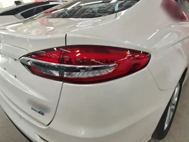 Ford Mondeo — Фото автомобиля 7