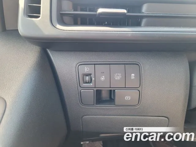 Hyundai Staria — Фото автомобиля 9