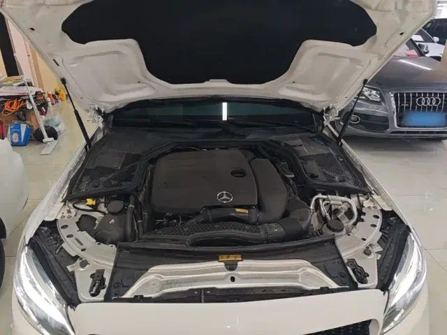 Mercedes-Benz C-Class — Фото автомобиля 19