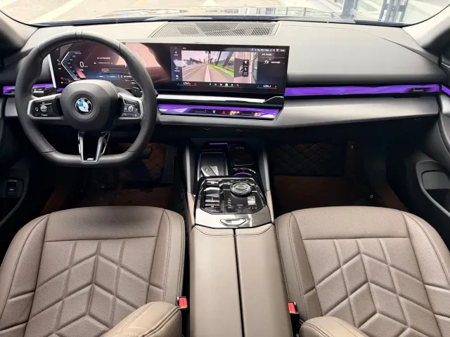 BMW 5 Series — Фото автомобиля 13