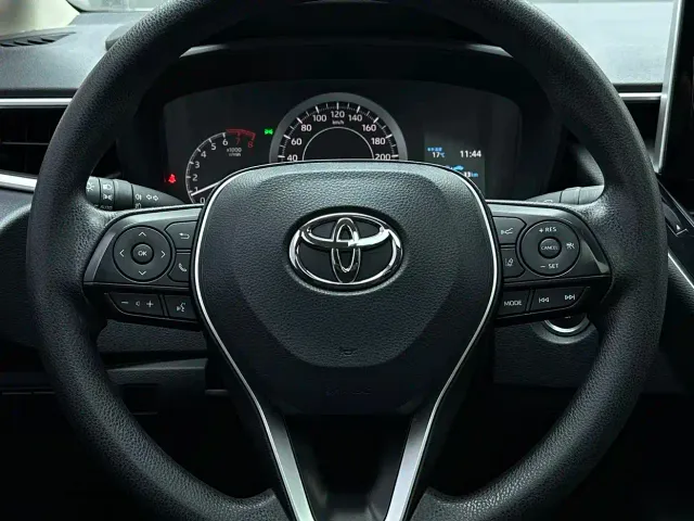 Toyota Corolla — Фото автомобиля 12