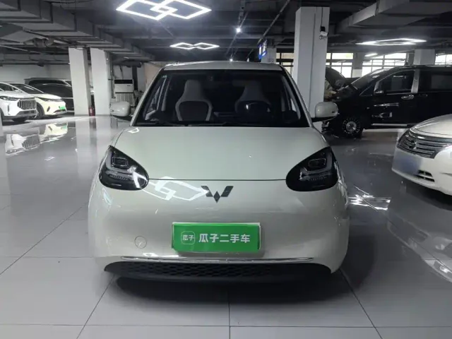 Wuling Bingo — Фото автомобиля 2