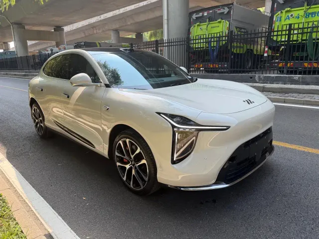 IM Motors IM LS6 2026 Pure Electric Max — Фото автомобиля 3
