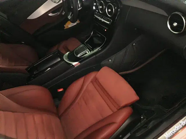 Mercedes-Benz C-Class — Фото автомобиля 13