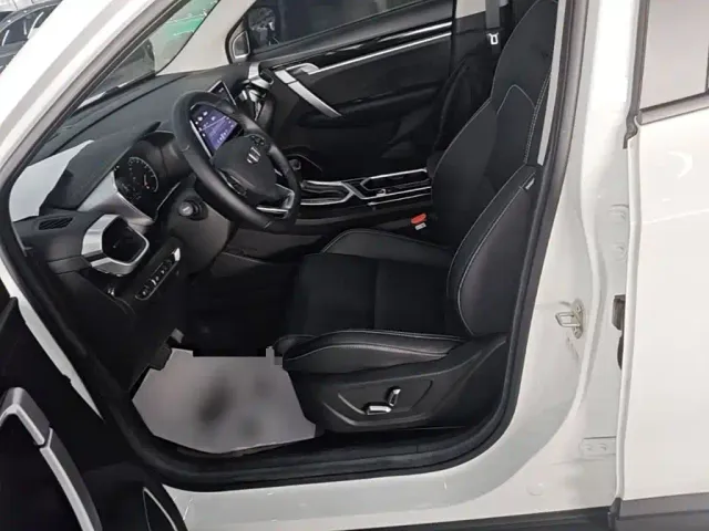 Geely Binyue — Фото автомобиля 14