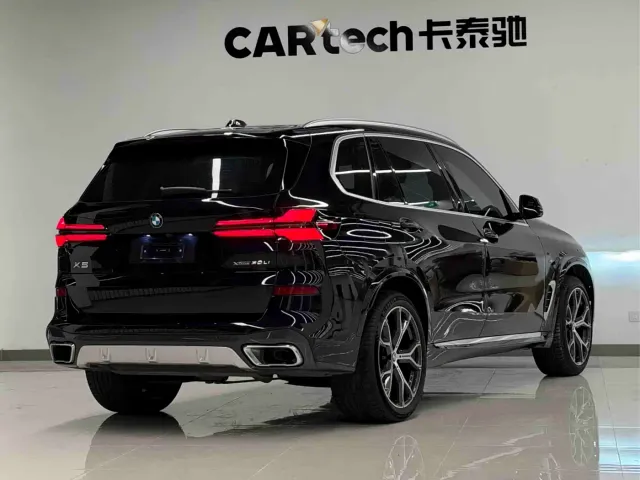 BMW X5 — Фото автомобиля 4