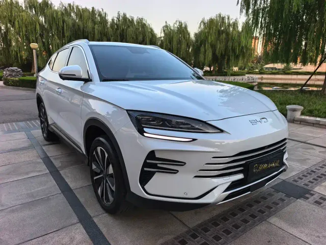 BYD Song PLUS — Фото автомобиля 2