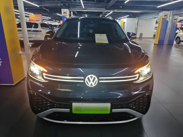 Volkswagen ID.6 Crozz — Фото автомобиля 2