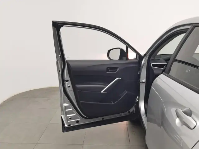 Toyota Frontlander — Фото автомобиля 8