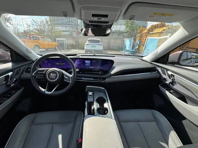 Buick E5 — Фото автомобиля 13