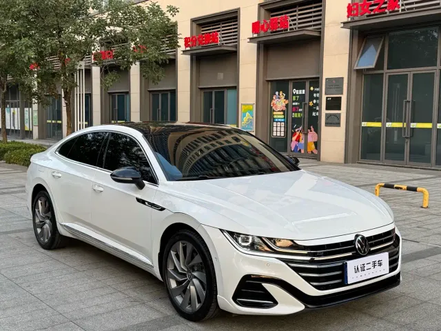 Volkswagen CC — Фото автомобиля 3