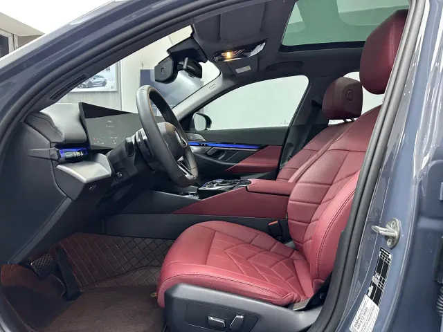 BMW 5 Series — Фото автомобиля 7