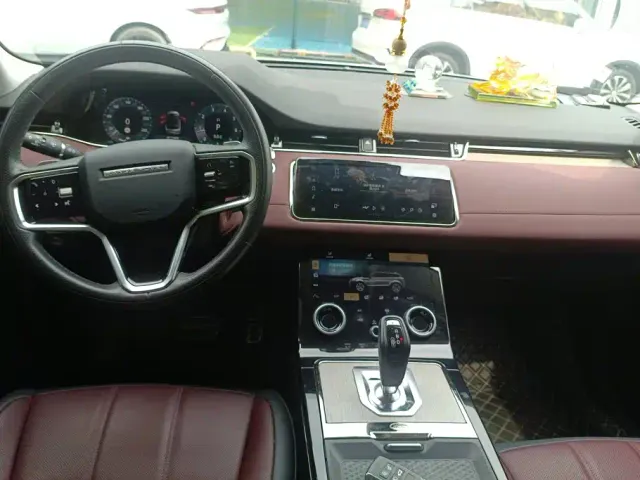 Land Rover Range Rover Evoque — Фото автомобиля 12