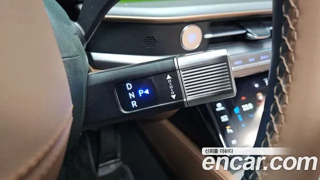 Hyundai Grandeur GN7 — Фото автомобиля 8