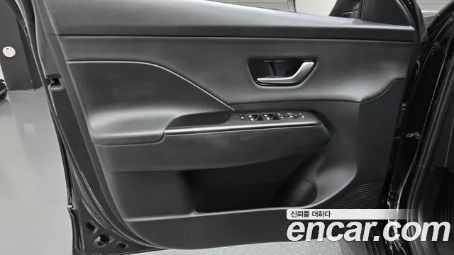 Hyundai Kona Kona (SX2) Бензин 1.6 турбо 2WD — Фото автомобиля 24