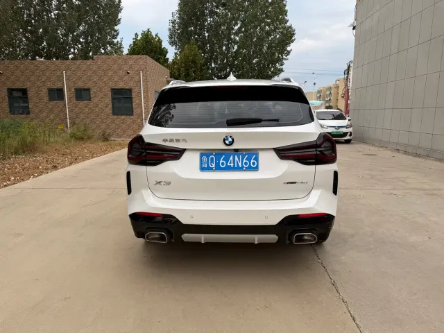 BMW X3 — Фото автомобиля 4