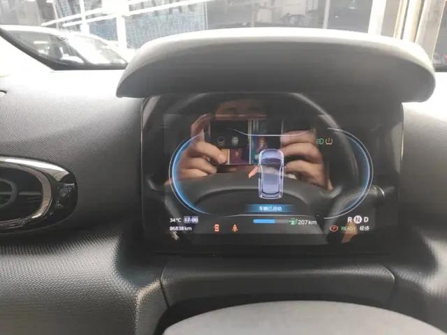 Leapmotor T03 — Фото автомобиля 11