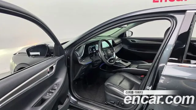Hyundai Grandeur Новый Grandeur IG — Фото автомобиля 10