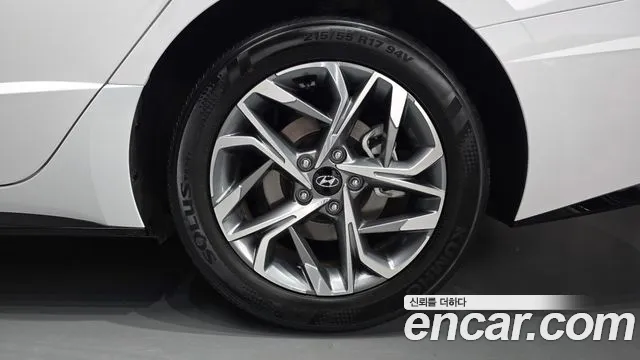 Hyundai Sonata — Фото автомобиля 6
