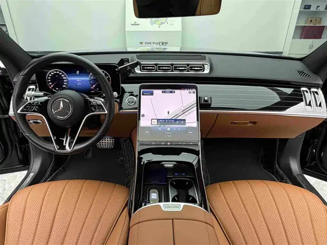 Mercedes-Benz S-Class — Фото автомобиля 13