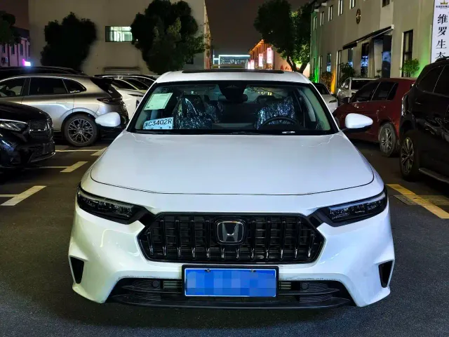 Honda Inspire — Фото автомобиля 2