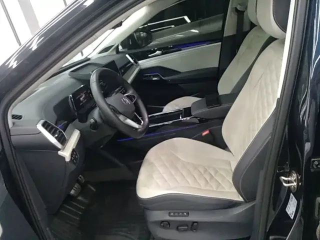 Volkswagen ID.6 Crozz — Фото автомобиля 14