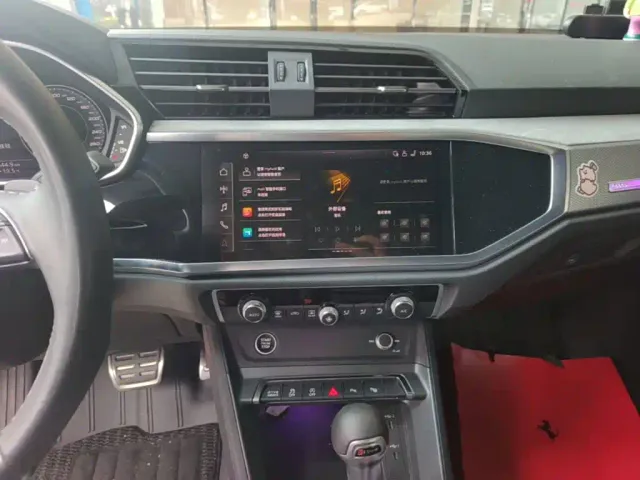 Audi Q3 — Фото автомобиля 12