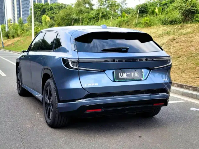 Honda GAC P7 — Фото автомобиля 5