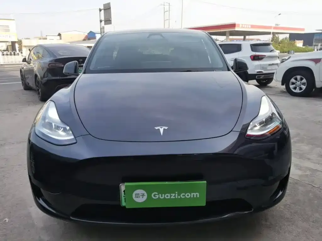 Tesla Model Y 2024 Rear-Wheel Drive Version — Фото автомобиля 2