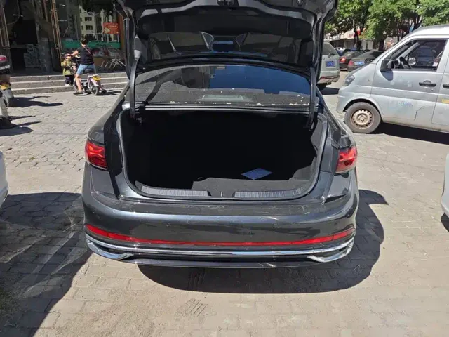Volkswagen Sagitar — Фото автомобиля 4