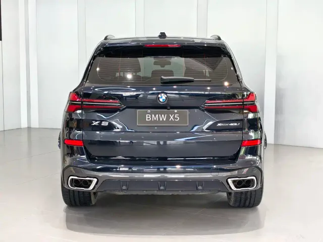 BMW X5 — Фото автомобиля 4