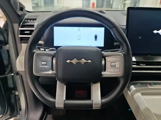 BYD FangChengBao Titanium 7 — Фото автомобиля 9