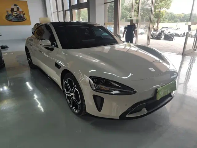 Xiaomi SU7 — Фото автомобиля 3