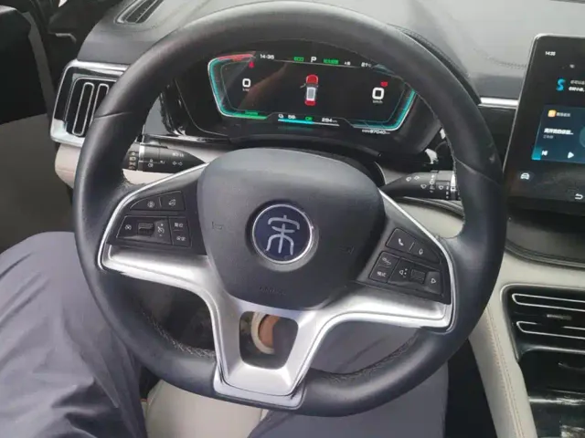 BYD Song PLUS — Фото автомобиля 15